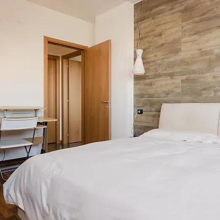 דירה Gassman - In *